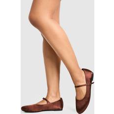Brown Low Shoes boohoo Womens Wide Fit Satin Basic Mary Jane Ballets - Brown