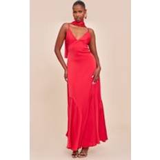 PrettyLittleThing Red Satin V Neck Maxi Dress - Red