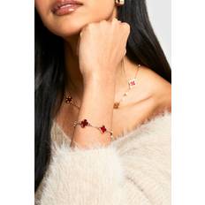 Red Bracelets boohoo Womens Cherry Red Scattered Clover Bracelet - Red