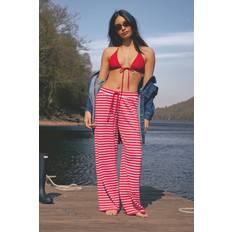 Red Bikini Tops boohoo Womens Swimwear Essentials Tie Front Triangle Bikini Top - Red