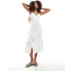 New Look Button Detail Tiered Hem Midi Dress - White
