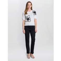 Vicki Flower Short Sleeve Jumper - Off White