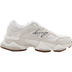 New Balance 9060 - Beige