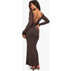 boohoo Drape Back Detail Long Sleeve Maxi Dress - Brown
