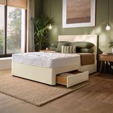 Silentnight Everyday Mattress Paris Woven Headboard Divan Set Cream