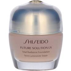 Shiseido Future Solution LX Total Radiance Foundation SPF15 #3 Golden