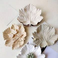 Casting Shein 3D Maple Leaf Ashtray Silicone Mold