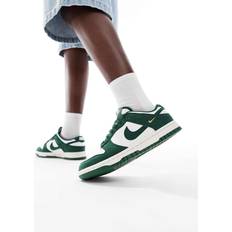 Nike dunk low green Nike Dunk Low Trainers - White/Green