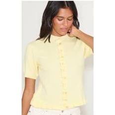PrettyLittleThing Knit Ruffle Detail Short Sleeve Cardigan - Yellow