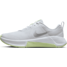 Nike mc trainer 3 Nike MC Trainer 3 Women's Workout Shoes - White