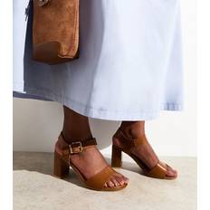 New Look Wide Fit Block Heel Sandals Vegan - Neutral