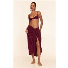 Lila Saronger & Kimonos PrettyLittleThing Floaty Woven Rectangle Sarong - Purple
