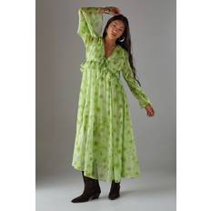 Women - Yellow Clothing Warehouse Petite Chiffon Plunge Neck Ruffle Midi Smock Dress - Yellow