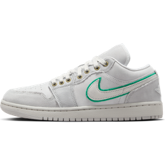Jordan Air 1 Low SE Women's Shoes - Grey