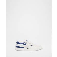 Givenchy Sneakers (100+ products) compare price now »