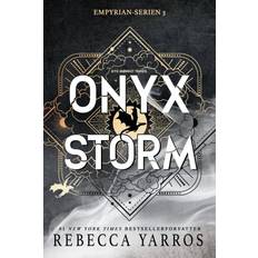 Yarros Onyx Storm - Byd mørket trods (Hæftet, 2025)