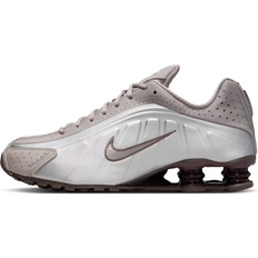 42 ½ - Nike Air Zoom Pegasus Sneakers Nike Shox R4 Cave Stone College Grey - Dark Grey