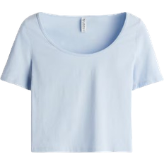 H&M Cropped T-shirt with Scoop Neck - Light Blue
