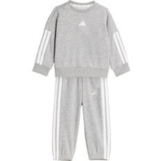 Grå Tracksuits Børnetøj adidas Essentials Kids Joggingsæt Medium Grey
