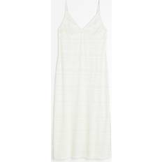 H&M V-Neck Bodycon Dress - White