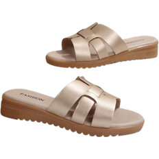 Shein Summer novelty: Women's wedge sandals in gold. Fashionable and versatile women's slippers for beach vacations.