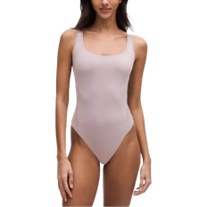 Dam - Lila Shapewear & Underplagg Lululemon Wundermost Ultra Soft Nulu Square Neck Sleeveless Bodysuit - Mauve Grey