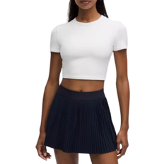 Lululemon Tight-Fit Cropped Shelf-Bra T-shirt - White