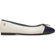Tommy Hilfiger Ballerinas Tommy Hilfiger Leather Ballerina Shoe Pumps - Off White