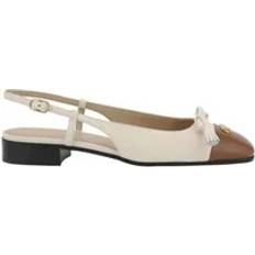 Valentino Garavani Valet Du Roi Kid Slingback Ballerina - Butter/Tobbacco