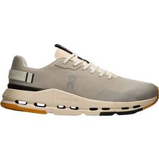 On Cloudnova Form 2 Shoes - Truffle