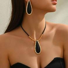 Black Jewellery Sets Shein Minimalist Metal Style Necklace Earrings Set - Black