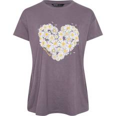 Purple T-shirts Yours Daisy Heart Print T-Shirt - Purple