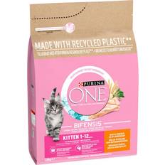 Pets Purina ONE Kitten Chicken Dry Cat Food 2.8kg