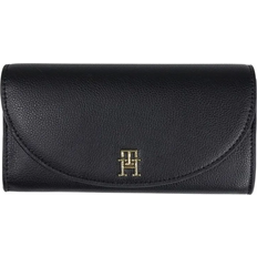 Tommy Hilfiger Rounded Flap Wallet - Black