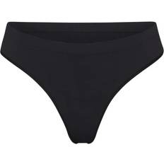 SKIMS Soft Smoothing Seamless Thong - Onyx