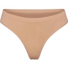 SKIMS Soft Smoothing Seamless Thong - Ochre