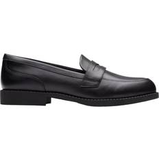 Clarks Low Top Shoes Clarks Tapa Edge Youth Leather Loafers - Black