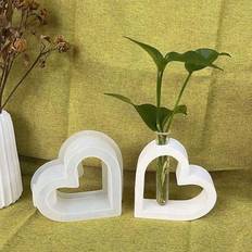 Shein 3pcs Hollow Heart Shaped Silicone Mold