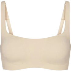 SKIMS Naked Scoop Bralette - Sand