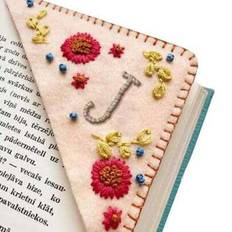 Personalized Hand Embroidered Corner Bookmark 26 Letters