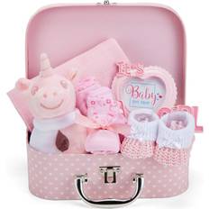 7 Newborn Gifts