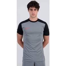 Breathable - Men T-shirts Nike Dri-FIT Short-Sleeve Football T-Shirt - Grey
