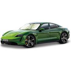 Maisto Porsche Taycan Turbo S 1:24