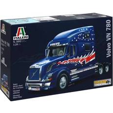 Italeri Volvo VN 780