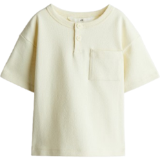 Ficka T-shirts Barnkläder H&M Gul Strukturmönstrad Farfarströja - Ljusgul