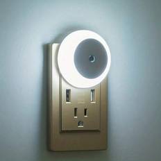 PlayMc Plug-in LED Night Dusk To Dawn Wall light