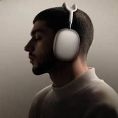 W65 Bluetooth 5.4 Headphones