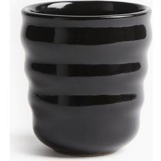 Stapelbara Koppar H&M Fluted Black Mugg