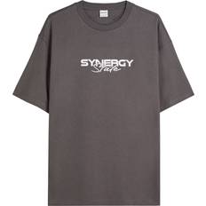 Bershka Kläder Bershka Synergy State T-shirt - Mörkgrå/Knallröd/Svart/Vit