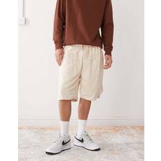 New Era Shorts New Era Oversized Jersey Mesh Shorts - Ecru